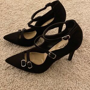 JustFab Georgya black stilettos size 8. Never worn.